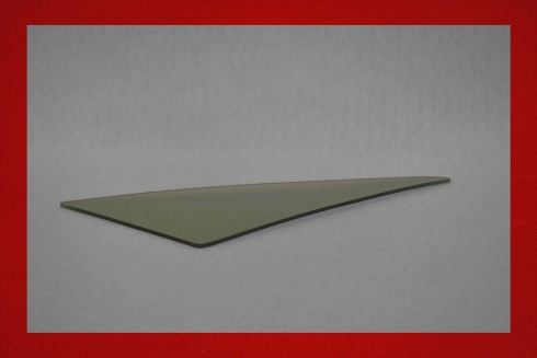 Lightweight triangle window 914 - 3 mm green tinted