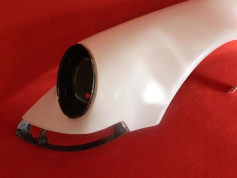 Kotflügel 2,3 / 2,5 ST ohne Tankklappenöffnung