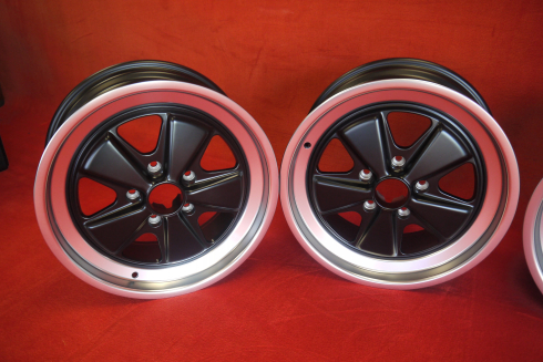 18 Zoll Felgen FX im Fuchsdesign (KEINE Fuchsfelgen) neues Design (964, 944, 997)