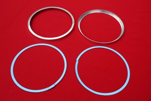 Trim rings for the door speakers of the 911/964 "Singer Style" for 4 speakers