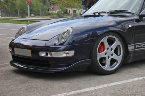 Brake air ducts for 993 - with parking light cut outs